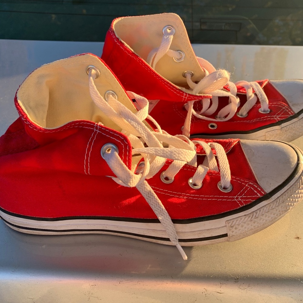 Red Hightop Converse